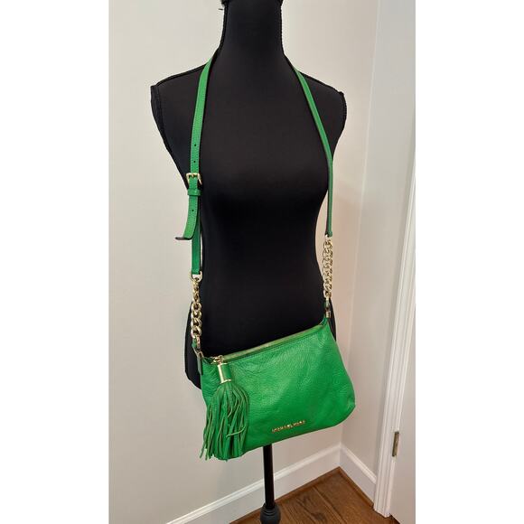 Michael Kors Emerald Bedford Tassel Green Leather Crossbody Bag - Picture 5 of 5